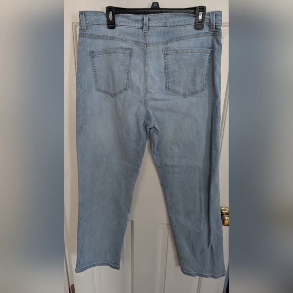 Gloria Vanderbilt  Women's Amanda Jeans Tapered Leg Classic Rise Size 16S (EUC) - Picture 11 of 12